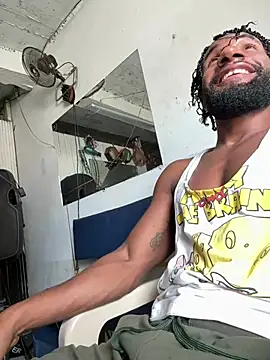 Snapshot of BL4CKBUNY chatting on February 21, 2025, 4:07 am BL4CKBUNY online show from February 21, 2025, 4:07 am