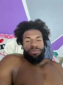 Snapshot of BL4CKBUNY chatting on October 30, 2025, 1:56 pm BL4CKBUNY online show from October 30, 2025, 1:56 pm