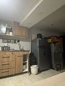 Snapshot of BL4CKBUNY chatting on November 15, 2025, 5:27 am BL4CKBUNY online show from November 15, 2025, 5:27 am