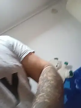 LucianM6 online show from November 23, 2025, 6:46 am