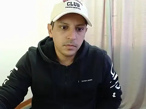 Snapshot of Bamban1419_ chatting on October 21, 2025, 1:34 pm Bamban1419 online show from October 21, 2025, 1:34 pm