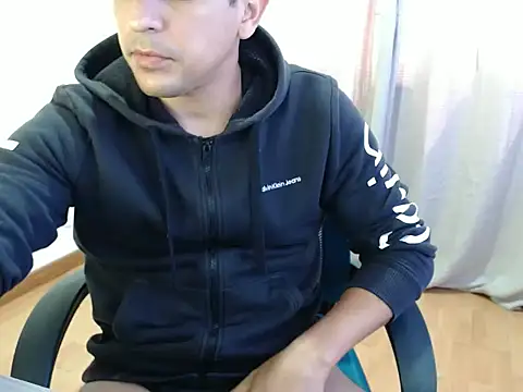 Snapshot of Bamban1419_ chatting on October 29, 2025, 5:14 pm Bamban1419 online show from October 29, 2025, 5:14 pm