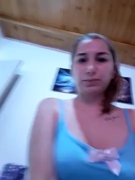 Snapshot of Iris_love18 chatting on March 18, 2026, 2:09 pm Iris love18 online show from March 18, 2026, 2:09 pm