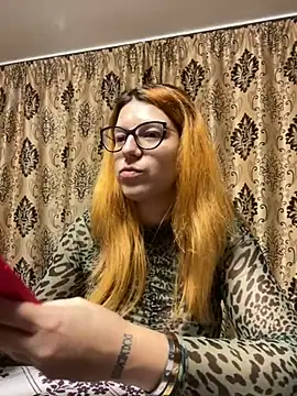 NadiraNoor online show from January 22, 2025, 8:06 pm