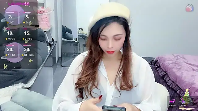 Toookiss online show from February 18, 2026, 3:08 pm