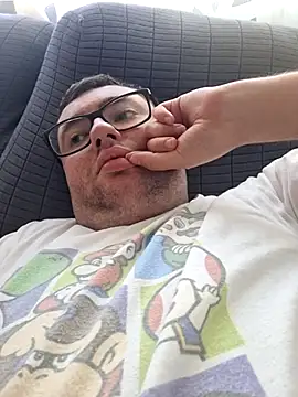 Javier bear online show from June 1, 2026, 2:52 pm