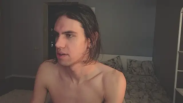 mollymila online show from February 28, 2026, 4:46 am