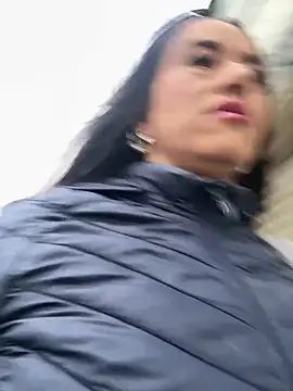 victoria cooper3 online show from February 9, 2026, 11:47 am