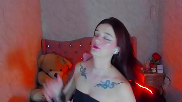 LiaHarryis online show from January 30, 2025, 5:28 pm