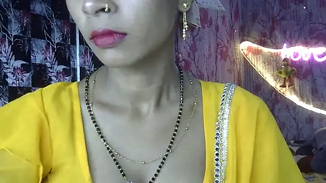 Snapshot of Anjali_Milsi chatting on September 11, 2025, 6:35 am Anjali Milsi online show from September 11, 2025, 6:35 am