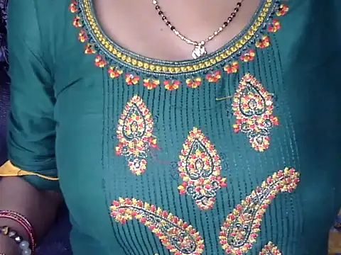 Snapshot of Anjali_Milsi chatting on October 1, 2025, 5:24 am Anjali Milsi online show from October 1, 2025, 5:24 am