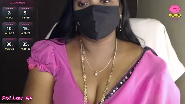 Snapshot of vani-09 chatting on December 25, 2024, 10:17 am vani-09 online show from December 25, 2024, 10:17 am