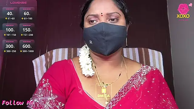 Snapshot of vani-09 chatting on May 15, 2026, 11:28 am vani-09 online show from May 15, 2026, 11:28 am