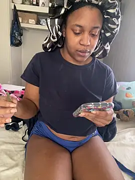 Snapshot of Galaxybabe23 chatting on March 7, 2025, 4:00 pm Galaxybabe23 online show from March 7, 2025, 4:00 pm