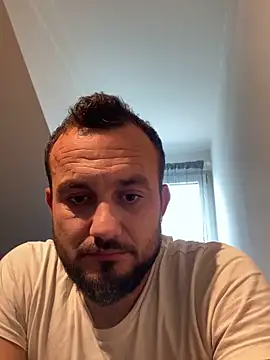 cosmin9000 online show from October 12, 2025, 10:25 am