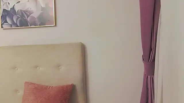 CassieHilton online show from January 7, 2026, 10:56 pm