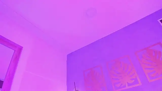 Snapshot of majo_rosse_ chatting on April 22, 2026, 6:53 pm majo rosse online show from April 22, 2026, 6:53 pm