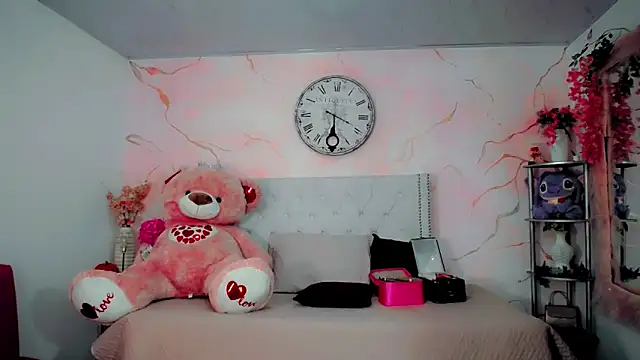 maria camilacms online show from February 9, 2026, 6:12 pm