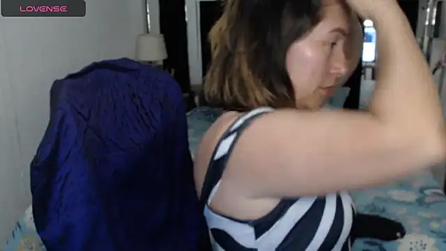 CATRINA-83 online show from April 18, 2026, 5:50 pm