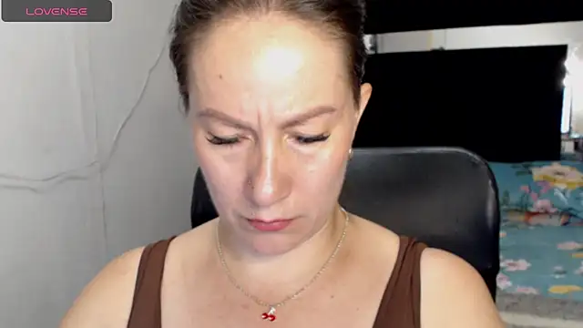 Snapshot of CATRINA-83 chatting on May 14, 2026, 4:03 pm CATRINA-83 online show from May 14, 2026, 4:03 pm