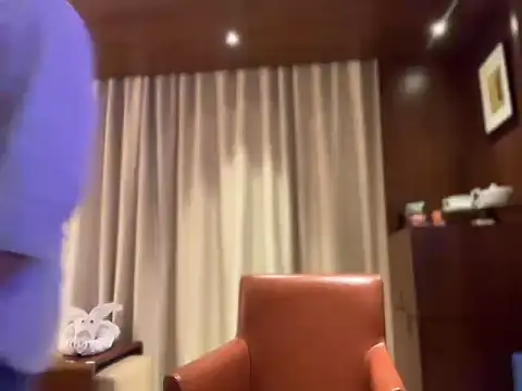 immog727 online show from April 7, 2026, 5:02 pm