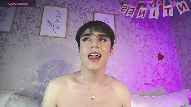 Snapshot of ChristianM_18 chatting on February 15, 2025, 8:22 pm ChristianM 18 online show from February 15, 2025, 8:22 pm