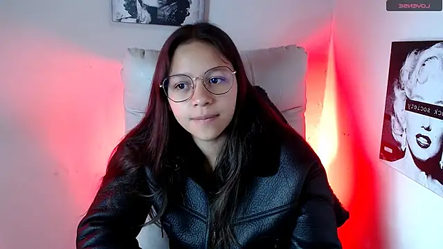 SamanthaRoldaan online show from March 7, 2025, 3:49 pm