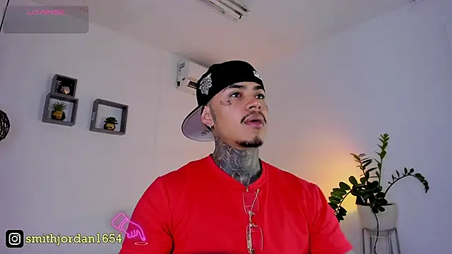 JordanSmiith  online show from February 26, 2025, 8:33 pm