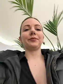 naughty lucifer online show from February 8, 2026, 1:14 pm