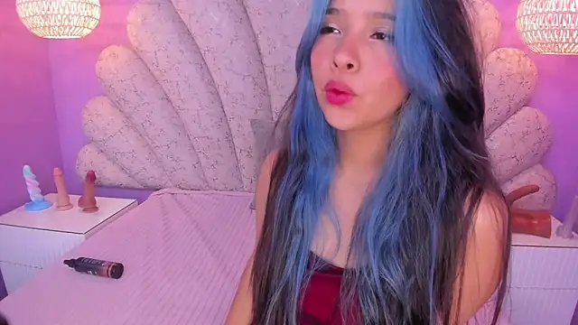 Snapshot of chloe_watson_ chatting on February 20, 2025, 2:18 am chloe watson online show from February 20, 2025, 2:18 am