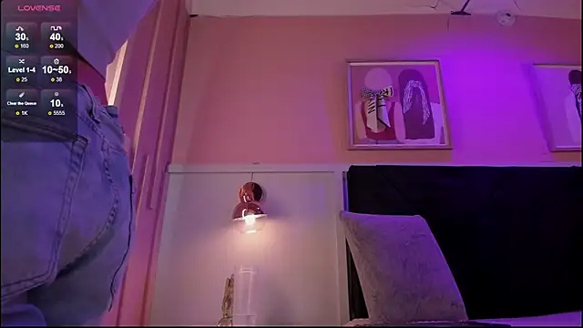 Snapshot of chloe_watson_ chatting on February 26, 2026, 8:08 pm chloe watson online show from February 26, 2026, 8:08 pm