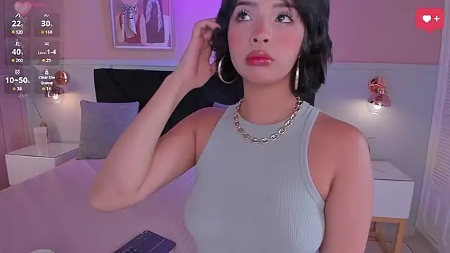 chloe watson  online show from March 27, 2026, 7:57 pm