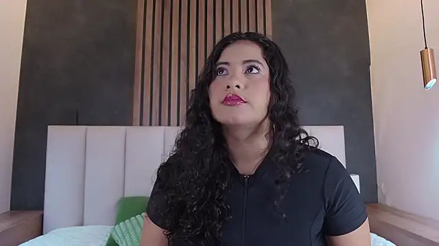 Snapshot of eva_daemon chatting on March 4, 2026, 12:00 pm eva daemon online show from March 4, 2026, 12:00 pm