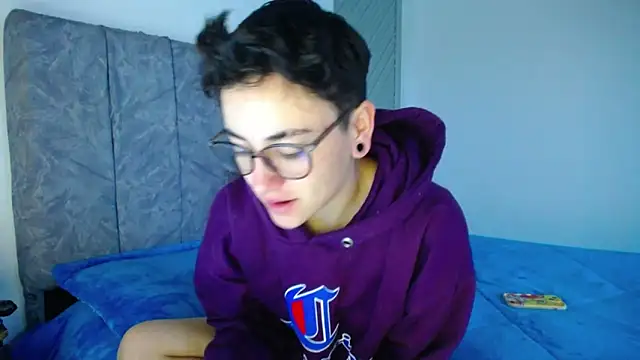 linda 33 online show from April 8, 2026, 11:10 am