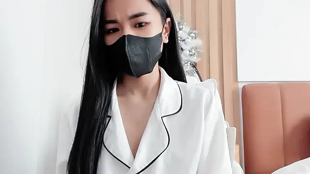 Lita-Julia online show from January 4, 2025, 1:42 am