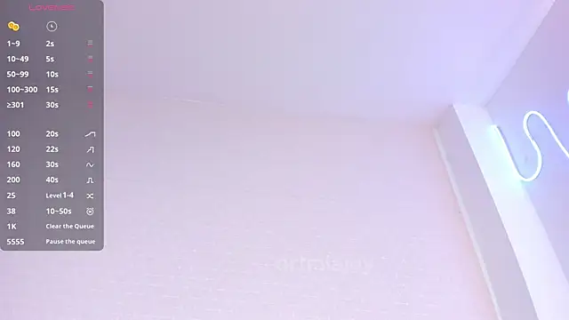 Snapshot of artmiaa chatting on October 8, 2025, 1:53 pm artmiaa online show from October 8, 2025, 1:53 pm