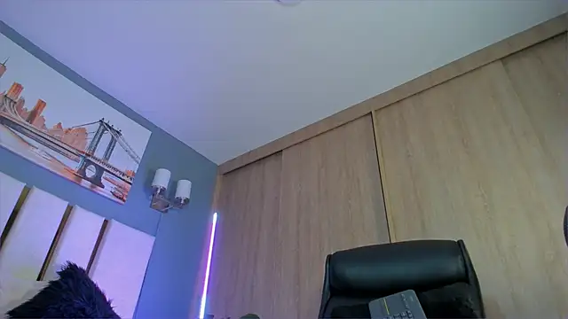 Bambi gurl online show from February 21, 2026, 2:12 am