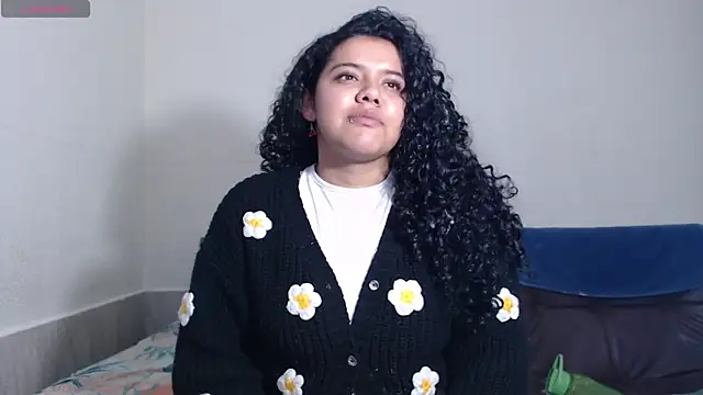 agata 22 online show from February 13, 2026, 3:35 am