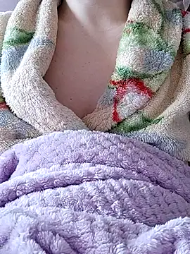 vaders daughter online show from February 17, 2025, 8:09 am