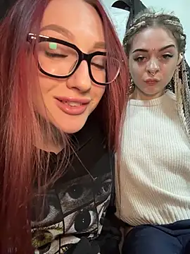 RollingGirls online show from February 22, 2026, 1:09 pm