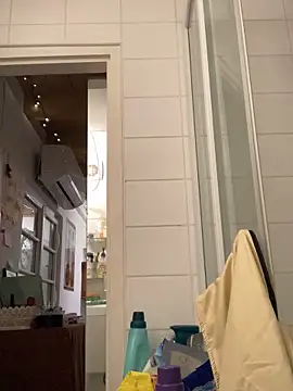 Elisa Happylegs online show from February 16, 2025, 10:10 pm