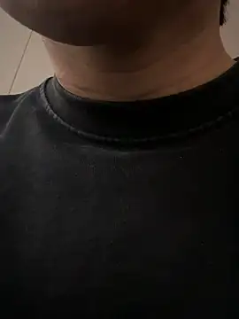 POCARI SWEAT online show from December 14, 2025, 12:32 pm