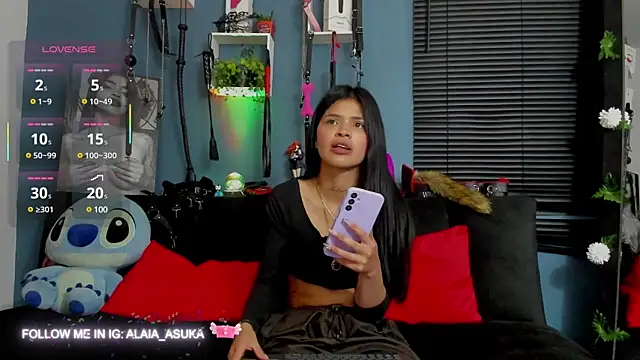 Snapshot of Alaia_Asuka chatting on January 27, 2025, 11:43 pm Alaia Asuka online show from January 27, 2025, 11:43 pm