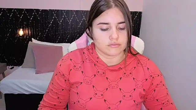 Aabby lee online show from April 4, 2026, 7:44 pm