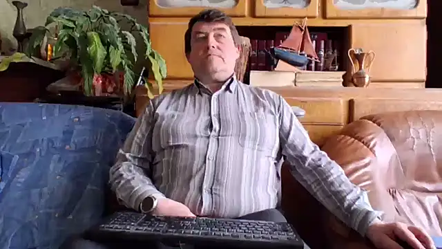 sympatrique online show from February 17, 2026, 11:50 am