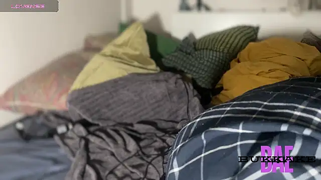 bukkakebae1 online show from December 26, 2024, 9:47 pm