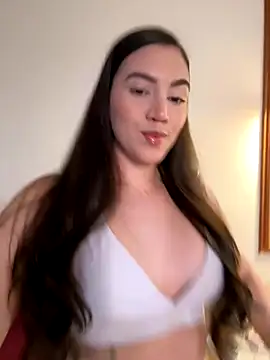 Amelia Rouse online show from November 25, 2025, 6:41 pm