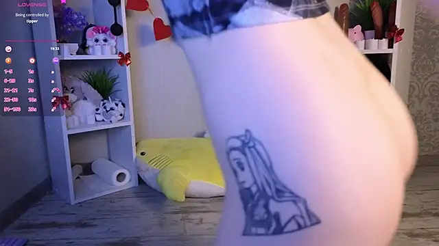 Snapshot of hannah_lourens chatting on February 16, 2025, 5:37 pm hannah lourens online show from February 16, 2025, 5:37 pm