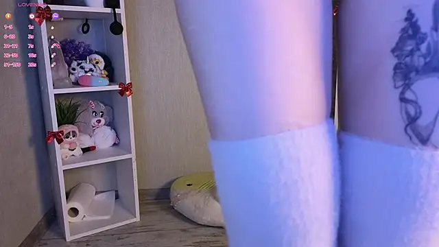 Snapshot of hannah_lourens chatting on March 22, 2025, 2:36 pm hannah lourens online show from March 22, 2025, 2:36 pm