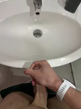 Siggidc2n online show from February 25, 2025, 11:19 am